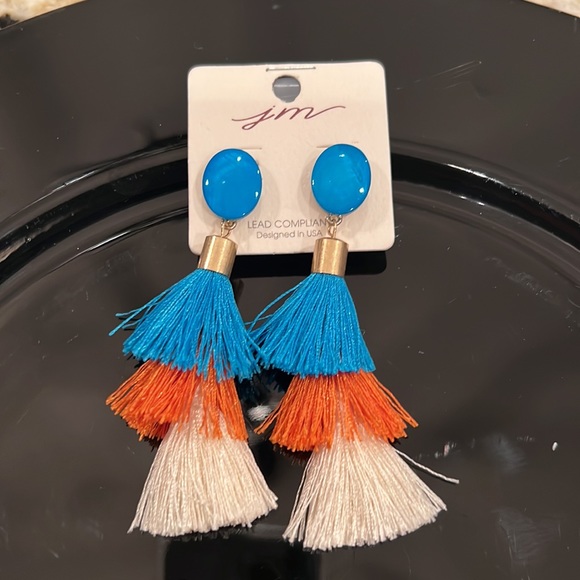 j m brand earrings!  Tiered Tassles!  NWT! - Picture 3 of 6